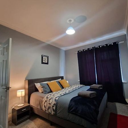 Primos Place - 2 Bedroom In Ashington Экстерьер фото