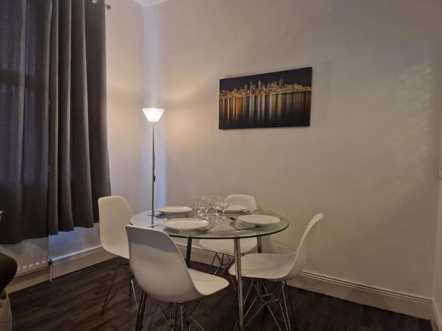 Primos Place - 2 Bedroom In Ashington Экстерьер фото